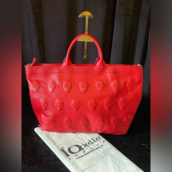 IO PELLE NWT Made In Italy RED Leather Skull Embossed Skull Tote - Picture 4 of 17